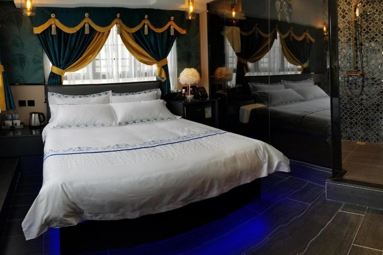 Star City Hotel Гонконг Екстер'єр фото